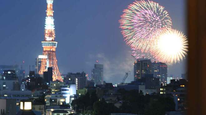 鯛良 - 内観写真:東京湾花火大会も・・・