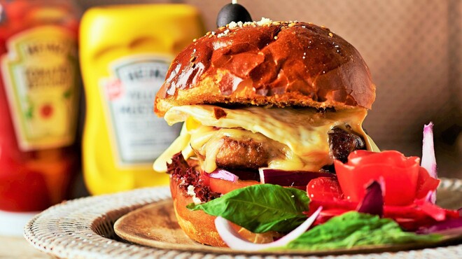 トム ボーイ カフェ - メイン写真: