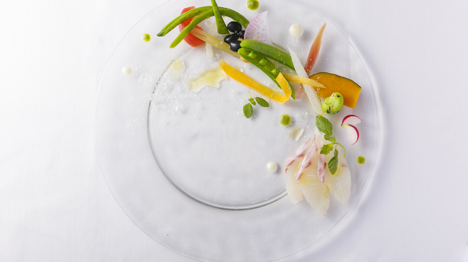 イタリア料理サルーチェ - 料理写真:季節のお野菜をふんだんに取り入れた前菜は女性に嬉しいひと品