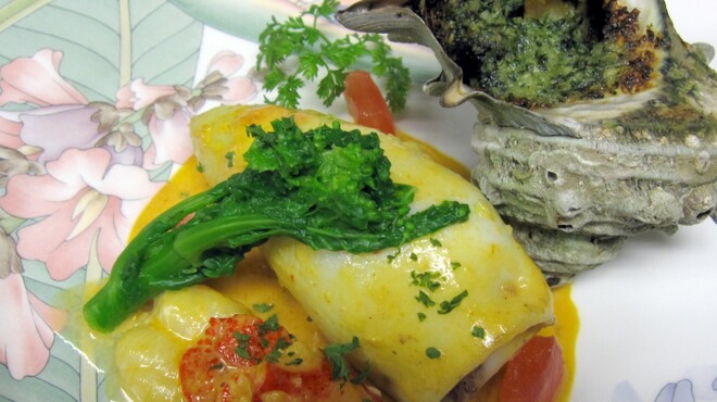 フランス料理 レストラン大澤 - 料理写真:館山産サザエとヤリイカ