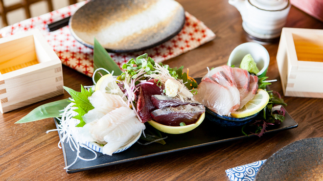 牡蠣海鮮料理 かき家 こだはる - メイン写真: