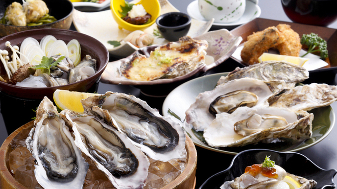 いかだ荘 山上 - 料理写真:的矢かきづくしのフルコース料理（一例）