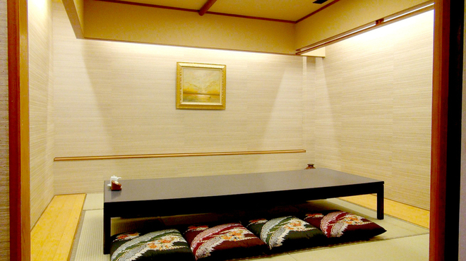 江戸前すし百萬石 - 内観写真: