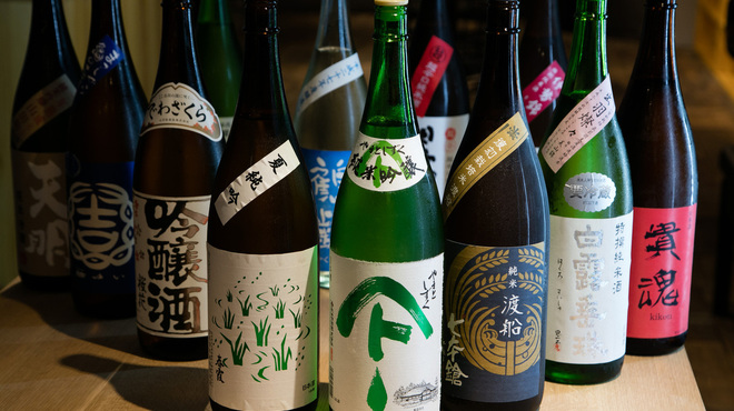 日本酒ギャラリー 壺の中 - メイン写真: