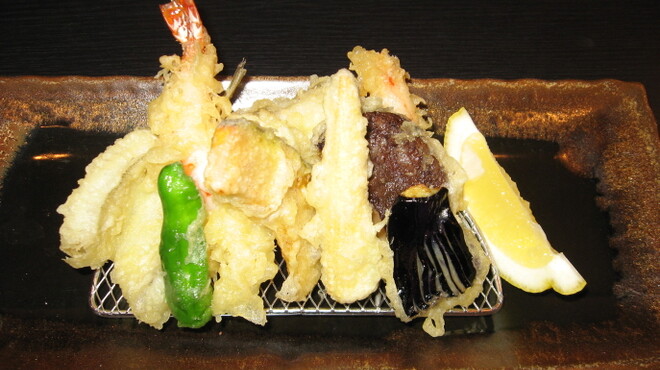 旬菜 天ぷら 有馬 - 料理写真:天ぷら盛り合わせ