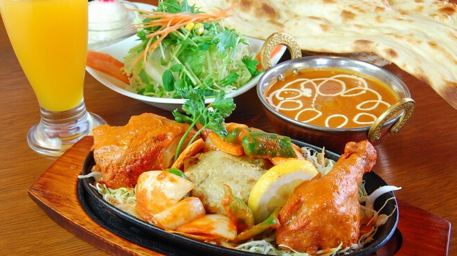 インド&アジアンレストラン アラティ - メイン写真: