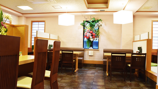 Unagi Fukumoto - 内観写真:１階フロアー、カウンター席・テーブル席・小上がり席