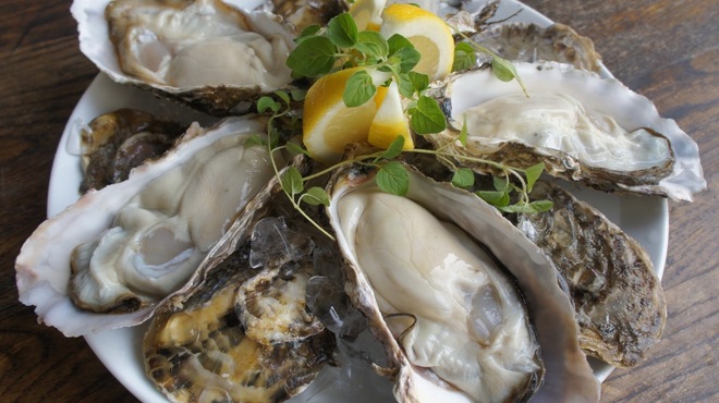 Fresh Seafood Bistro SARU - メイン写真: