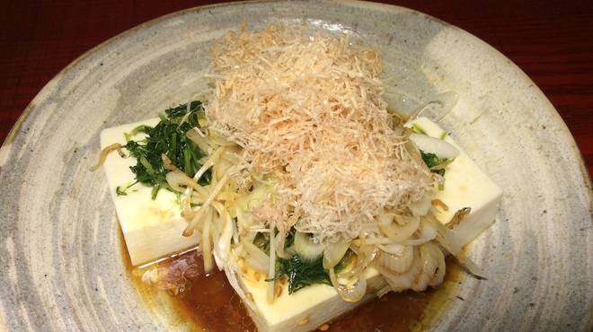 並木橋なかむら - 料理写真:揚じゃこ・丘ひじき・葱の豆腐