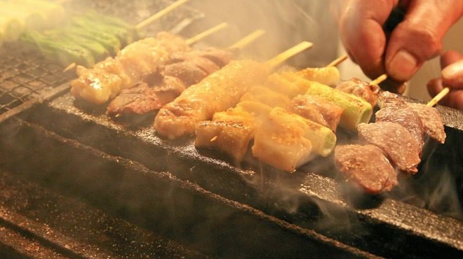 軍鶏一 - 料理写真:絶品シャモの焼き鳥で一杯！