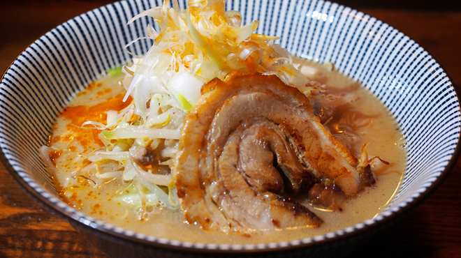 麺屋 まるはな - 料理写真:タンメン 800円