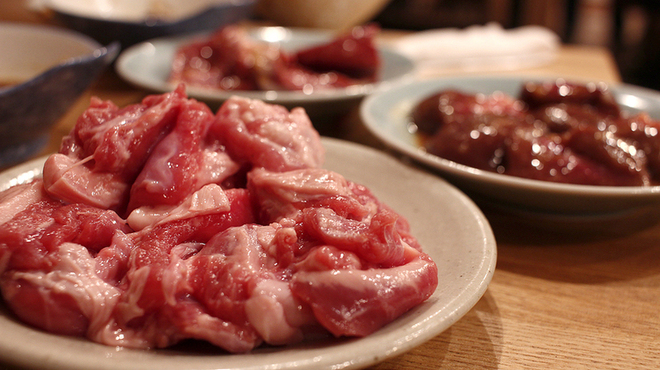 羊肉炭火焼 肉汁屋 - メイン写真: