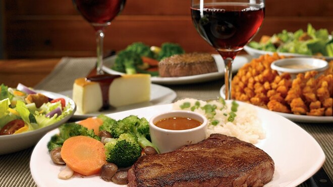 OUTBACK STEAKHOUSE - メイン写真: