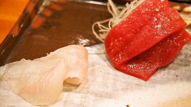 菊鮨 - 料理写真:お造り（平目 中トロ）