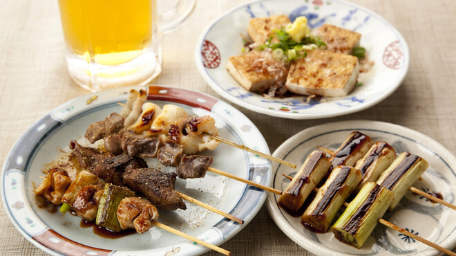 あさひ - 料理写真:焼き鳥（330円～）等、串焼きもあります。