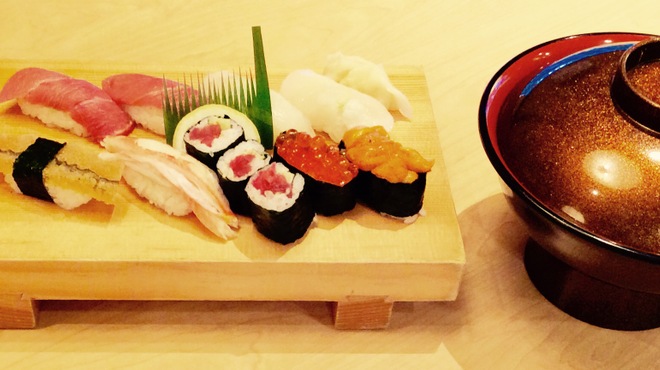 Sushi Kappou Gontarou - メイン写真: