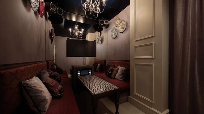 TONCHANG Luxury Karaoke - メイン写真: