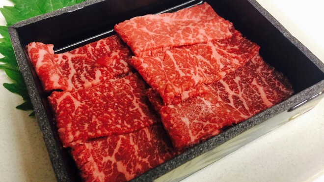 焼肉 えん - 料理写真:厚労省認可黒毛和牛牛刺\1350浜松初