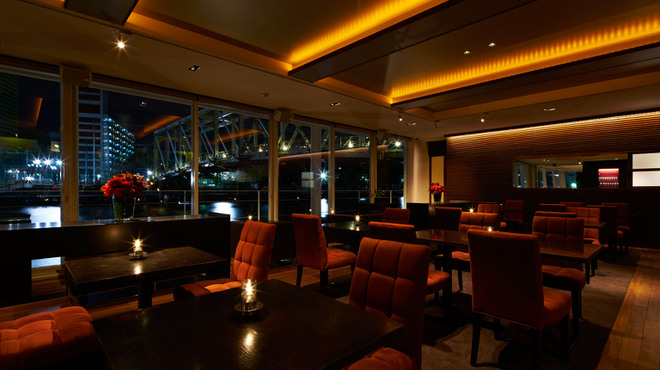 T Y Harbor River Lounge ティーワイハーバーリバーラウンジ 旧店名 ウォーターライン 天王洲アイル バー 食べログ