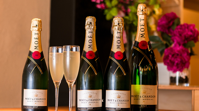 酒屋ばる Tocci - ドリンク写真:モエ　エ」シャンドンをスペシャルプライスで！