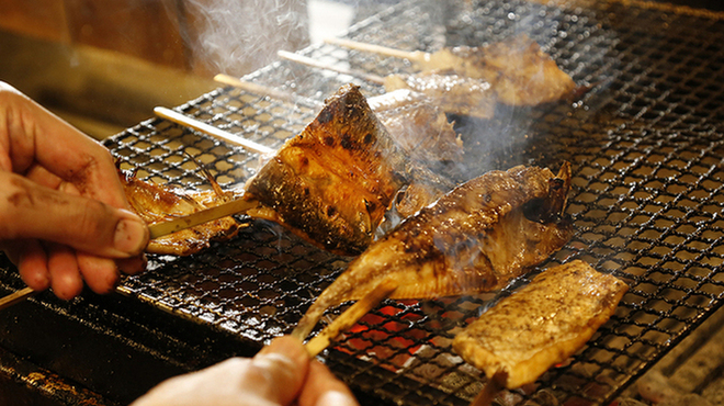 炭火焼専門食処 白銀屋 - メイン写真:
