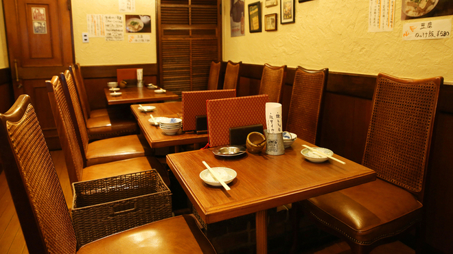 蛸焼とおでん シュウ - 内観写真: