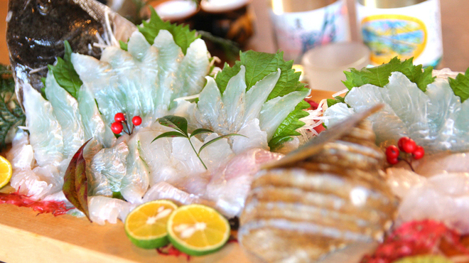 新島水産 - メイン写真: