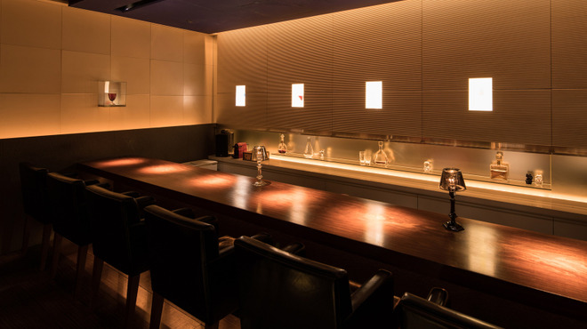 B bar Roppongi - メイン写真: