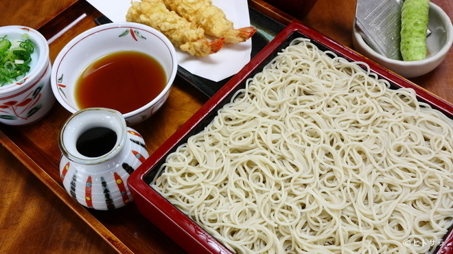 萩の茶屋 - 料理写真:エビ天が2本付いた『天ぷら盛りそば』
