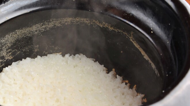 日本料理 徳専 - 料理写真:土鍋で炊いた「幻の米」