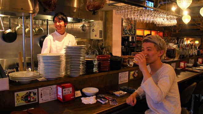 Oyster Bar MABUI - メイン写真: