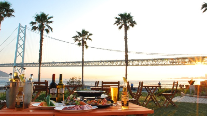 DINING ROOM IN THE MAIKO - 料理写真:明石海峡大橋が目の前の絶景ロケでBBQ