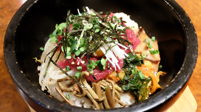 炭火ホルモン 吟 - メイン写真: