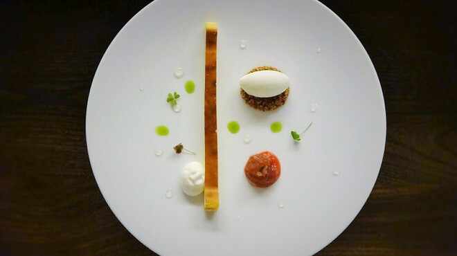 シャンペトル - 料理写真:チーズケーキ　ルバーブのコンフィチュールとヨーグルトのソルベ