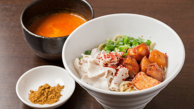 らぁめん こらぼるた - メイン写真: