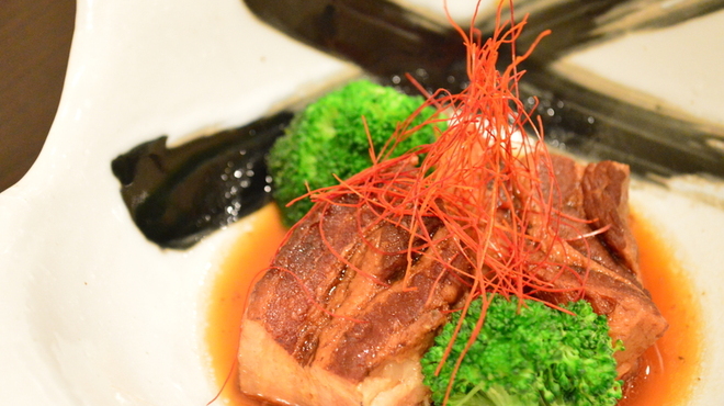 島豚にこだわったしゃぶしゃぶ屋さん一豚 - メイン写真: