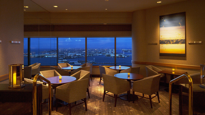 SKYLOUNGE SIRIUS - メイン写真: