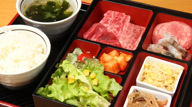 江戸前焼肉 岡本 - メイン写真: