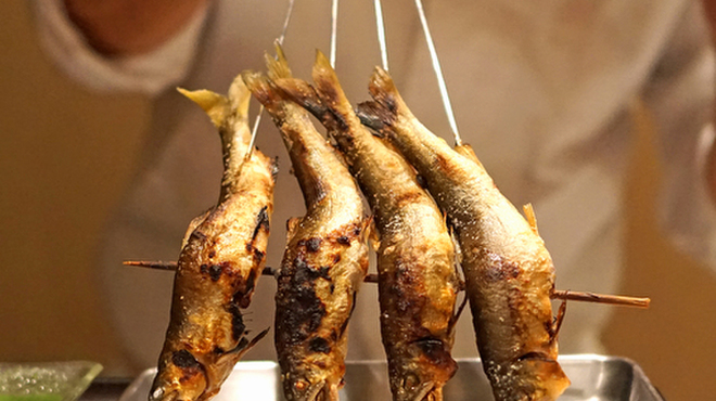 会席料理 岸由 - 料理写真:天然鮎の塩焼き