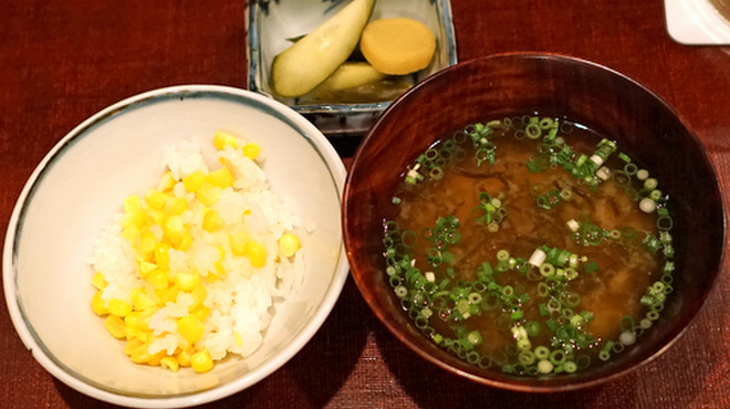 会席料理 岸由 - 料理写真:玉蜀黍のご飯、味噌汁、香の物