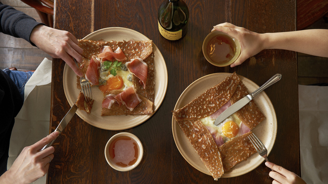 ブレッツ カフェ クレープリー 新宿タカシマヤ店 Breizh Cafe Creperie 新宿 カフェ ネット予約可 食べログ