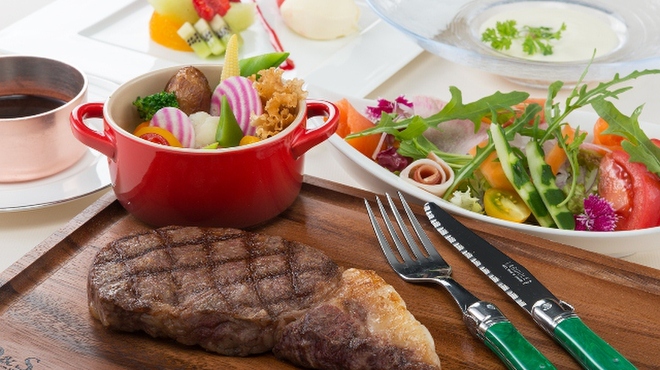 トップ オブ ヨコハマ 鉄板焼＆ダイニング - 料理写真:ハーフポンド黒毛和牛ロースA4ランクステーキコース