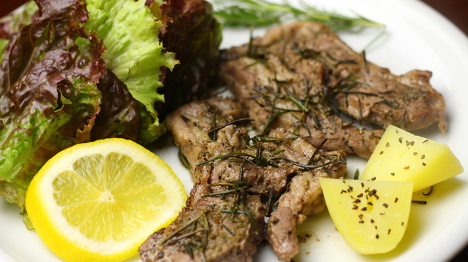 GINZA SCHEVENINGEN - メイン写真: