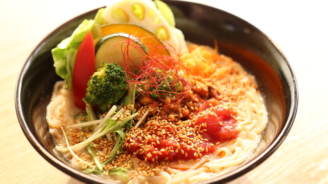 オーガニックカフェ・ラムノ - メイン写真: