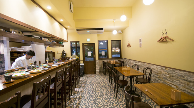 カデルムーロ - メイン写真: