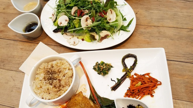 美食同源 CAFE KEATS - メイン写真: