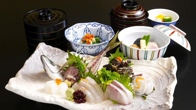 和食レストラン 熱海 碧 熱海 魚介料理 海鮮料理 食べログ