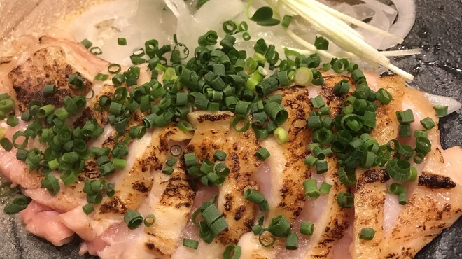 炭火焼き鳥と博多もつ鍋 ながれ - メイン写真: