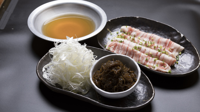 和牛もつ鍋とり料理の店さかい 別邸 本厚木/もつ鍋 [食べログ]