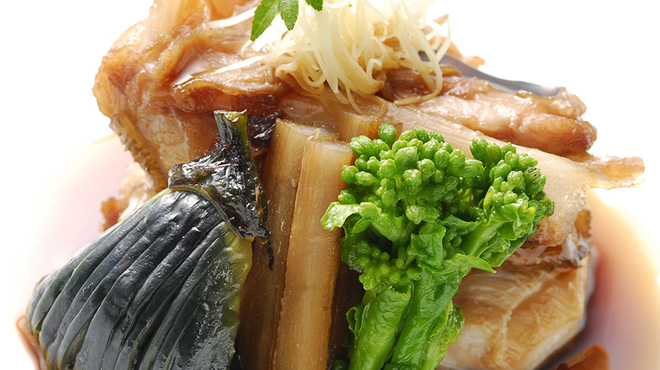 一乃喜 - 料理写真:『会席コース』　銀鱈カマ煮付け　春野菜　※料理は一例です